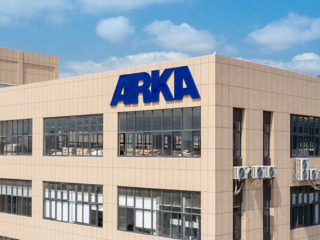 我们致力于通过我们的不断努力，为地球带来更美好的环境。 